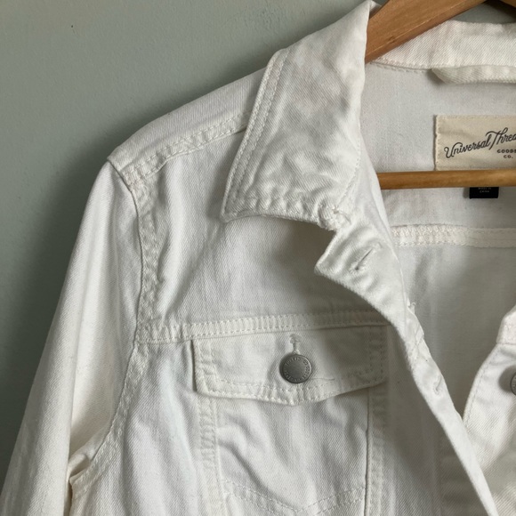 UNIVERSAL THREAD White Denim Minimalistic Jean Jacket Size L - Picture 3 of 11